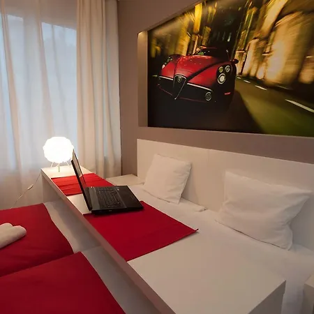 Vandrerhjem Planet Warszawa