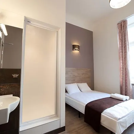 Planet Hostal *